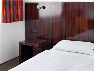 Jaeger´s Hostel *